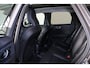 Volvo XC60 T8 Recharge AWD Plus Dark - Panorama/schuifdak - IntelliSafe Assist & Surround - 360º Camera - Harman/Kardon audio - Adaptieve LED koplampen - Verwarmde voorstoelen, stuur & achterbank - Parkeersensoren voor & achter - Elektr. bedienb. voorstoelen met geheugen - Draadloze tel. lader - Extra getint glas - 20' LMV