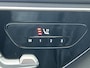 Mercedes-Benz C-klasse 300 e Business Solution AMG | Premium Plus | Nightpakket | Middenconsole metaalstructuur | Trekhaak | Smartphone-integratie | 360° camera | Burmester® 3D surround sound |