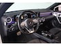 Mercedes-Benz CLA 180 AMG Edition 1 | Panorama | Sfeerverlichting | Stoelverwarmin