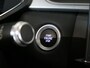 Renault Captur 1.3 TCe 130 Intens - Trekhaak - Camera - Navi - Sensor v+a