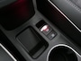 Renault Captur 1.3 TCe 130 Intens - Trekhaak - Camera - Navi - Sensor v+a