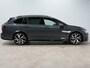 Volkswagen Golf Variant 1.5 eTSI 130pk DSG R-Line | Navigatie | Kuipstoelen | 18" | App-Connect | ACC 226