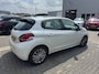 Peugeot 208 1.2 PureTech Allure Panorama Dak | Climate Control | Cruise | Carplay | 16" Lichtmetaal | Navigatie | Parkeersensoren | Achteruitrijcamera | Apple Carplay/Android Auto|telefoonintegratie premium | Chroom delen exterieur