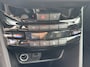 Peugeot 208 1.2 PureTech Allure Panorama Dak | Climate Control | Cruise | Carplay | 16" Lichtmetaal | Navigatie | Parkeersensoren | Achteruitrijcamera | Apple Carplay/Android Auto|telefoonintegratie premium | Chroom delen exterieur