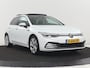 Volkswagen Golf 1.5 TSI Style | Panoramadak | Stoelverwarming | Head-Up | Trekhaak | Camera | Massage | Carplay | Navigatie | Adaptive cruise | Harman/Kardon | Sfeerverlichting | Keyless | Park Assist | Getint glas