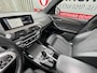 BMW X3 xDrive30e High Executive X Line 19"/Panoramadak/Trekhaak/360 camera/Adaptieve cruise/Dodehoek/Stoel + stuurverwarming/Head-up