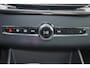 Volvo XC90 T8 Recharge AWD Plus Dark - Luchtvering - Panorama/schuifdak - IntelliSafe Assist & Surround - 360º Camera - Bowers & Wilkins audio - Adaptieve LED koplampen - Verwarmde voorstoelen, stuur & achterbank - Parkeersensoren voor & achter - Elektr. bedienb. voorstoelen met geheugen - Geventileerde voorstoelen - Draadloze tel. lader - Extra getint glas - Inklapbare trekhaak - 21' LMV
