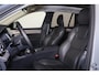 Volvo XC90 T8 Recharge AWD Plus Dark - Luchtvering - Panorama/schuifdak - IntelliSafe Assist & Surround - 360º Camera - Bowers & Wilkins audio - Adaptieve LED koplampen - Verwarmde voorstoelen, stuur & achterbank - Parkeersensoren voor & achter - Elektr. bedienb. voorstoelen met geheugen - Geventileerde voorstoelen - Draadloze tel. lader - Extra getint glas - Inklapbare trekhaak - 21' LMV