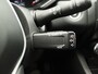 Renault Captur TCe 90 Techno | Apple CarPlay & Android Auto | Climate Control | Parkeersensoren v+a met achteruitrijcamera | Lichtmetalen velgen | Two-tone metaalkleur | Cruisecontrol | Navi |