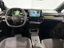 Renault Clio 160PK Full Hybrid Techno Automaat | Lichtmetalen Velgen Hoogglans Zwart | Adaptive Cruise Control | Google Built-in | Camera | Apple CarPlay/Android Auto | Full LED | Armsteun | Licht & Regen Sensor |