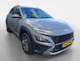 Hyundai Kona 1.6 GDI HEV Fashion | 21.259 km ! | Trekhaak | Navigatie |