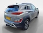 Hyundai Kona 1.6 GDI HEV Fashion | 21.259 km ! | Trekhaak | Navigatie |