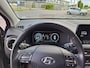 Hyundai Kona 1.6 GDI HEV Fashion | 21.259 km ! | Trekhaak | Navigatie |