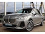 BMW 2-Serie Active Tourer (u06) 225e XDRIVE 245PK M-SPORT SHADOW LINE Panodak | Navi | Camera | Widescreen | Live Cockpit | 18 inch Lm |