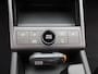 Hyundai Kona Electric Long Range Pure Edition 64.8 kWh | Stoel -en Stuurverwarming | Achteruitrijcamera | Adaptieve Cruise | Sensoren | Keyless | DAB | Apple Carplay/Android Auto |