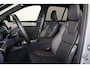 Volvo XC90 T8 Recharge AWD Ultra Black Ed. Exec. - Luchtvering - Panorama/schuifdak - IntelliSafe Assist & Surround - 360º Camera - Bowers & Wilkins audio - Adaptieve LED koplampen - Verwarmde voorstoelen, stuur & achterbank - Parkeersensoren voor & achter - Elektr. bedienb. voorstoelen met geheugen - Geventileerde voorstoelen - Head up display - Draadloze tel. lader - Extra getint glas - Inklapbare trekhaak - 22' LMV