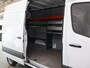 Mercedes-Benz Sprinter 315 CDI | L2 H2 | FWD | AUT. | AIRCO | 2-ZITS | MULTIFUNCTIONEEL STUURWIEL | APPLE CARPLAY | ANDROID AUTO | ACHTERUITRIJCAMERA | LAADRUIMTE INRICHTING | CERTIFIED