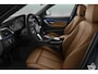 BMW 3-Serie Touring 318i Centennial Executive M-sport | 2e eigenaar | HiFi audio | Navigatie | Bluetooth | Climate control | M-sportstuur | Cruise control | PDC | 18 inch | Trekhaak