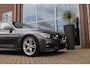 BMW 3-Serie Touring 318i Centennial Executive M-sport | 2e eigenaar | HiFi audio | Navigatie | Bluetooth | Climate control | M-sportstuur | Cruise control | PDC | 18 inch | Trekhaak