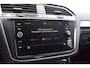 Volkswagen Tiguan 2.0 TSI 4Motion Highline | Trekhaak | Apple CarPlay | Camera | Stoelverwarming