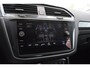 Volkswagen Tiguan 2.0 TSI 4Motion Highline | Trekhaak | Apple CarPlay | Camera | Stoelverwarming