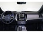 Volvo XC90 T8 Recharge AWD Ultra Dark Exec. Ed. - Luchtvering - Panorama/schuifdak - IntelliSafe Assist & Surround - 360º Camera - Bowers & Wilkins audio - Adaptieve LED koplampen - Verwarmde voorstoelen, stuur & achterbank - Parkeersensoren voor & achter - Elektr. bedienb. voorstoelen met geheugen - Geventileerde voorstoelen - Head up display - Draadloze tel. lader - Extra getint glas - Inklapbare trekhaak - 22' LMV