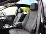 Land Rover Discovery Sport P270e PHEV Business Landmark Edition | Elektrische Trekhaak | Glazen dak | Stoel/Stuurverwarming |