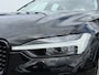 Volvo XC60 2.0 T6 Plug-in hybrid AWD Plus Dark | Pano | Pilot Assist | H/K Audio | 21 inch