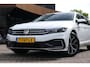 Volkswagen Passat Variant 1.4 TSI PHEV GTE Business|Rijklaar!|ACC|Trekhaak|Massage|Carplay|Camera|Alcantara|Stoelverwarming|