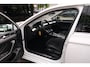 Volkswagen Passat Variant 1.4 TSI PHEV GTE Business|Rijklaar!|ACC|Trekhaak|Massage|Carplay|Camera|Alcantara|Stoelverwarming|