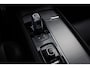 Volvo XC60 2.0 T8 Twin Engine AWD R-Design / Trekhaak / Panoramadak / Leder / CarPlay / 21'' / Parkeerhulp V+A / Stoelverwarming / DAB / Cruise Control