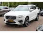 Volvo XC60 2.0 T8 Twin Engine AWD R-Design / Trekhaak / Panoramadak / Leder / CarPlay / 21'' / Parkeerhulp V+A / Stoelverwarming / DAB / Cruise Control