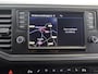 Volkswagen Crafter 2.0 TDI | AUT. | L4 H3 | DUBBEL CABINE | LAADKLEP | 177 PK | ADAPTIEVE CRUISE CONTROL | 7-ZITS DC | LED | CARPLAY | ANDROID AUTO | ACHTERUITRIJCAMERA | PARKEERSENSOREN | STUURWIEL VERWARMING | METALLIC LAK