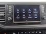 Volkswagen Crafter 2.0 TDI | AUT. | L4 H3 | DUBBEL CABINE | LAADKLEP | 177 PK | ADAPTIEVE CRUISE CONTROL | 7-ZITS DC | LED | CARPLAY | ANDROID AUTO | ACHTERUITRIJCAMERA | PARKEERSENSOREN | STUURWIEL VERWARMING | METALLIC LAK
