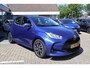Toyota Yaris 1.5 HYBRID DYNAMIC KEYLESS CLIMA LED CAMERA AD-CRUISE LM-VELGEN EL-RAMEN