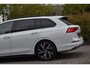 Volkswagen Golf 1.5 eTSI Variant 3x R Line Pano Keyless Lane Camera Trekhaak