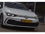 Volkswagen Golf 1.5 eTSI Variant 3x R Line Pano Keyless Lane Camera Trekhaak