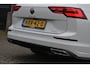 Volkswagen Golf 1.5 eTSI Variant 3x R Line Pano Keyless Lane Camera Trekhaak