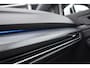 Volkswagen Golf 1.5 eTSI Variant 3x R Line Pano Keyless Lane Camera Trekhaak