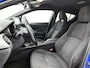 Toyota C-HR / C-HR+ 1.2 Dynamic | Dealer onderhouden | Stoelverwarming | Navigatie | Cruise control Adaptive | Climate control | Camera | Bluetooth Onderweg-Naar-Dealer
