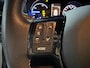 Toyota Yaris 1.5 Hybrid Bi-Tone Luxe en nette auto slechts 72366 KM met stoelverwarming, parkeersensoren etc