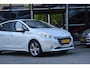 Peugeot 208 1.2 VTi Oxygo Cruise Navi