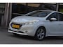 Peugeot 208 1.2 VTi Oxygo Cruise Navi