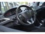 Peugeot 208 1.2 VTi Oxygo Cruise Navi