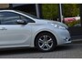 Peugeot 208 1.2 VTi Oxygo Cruise Navi