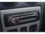 Dacia Logan MCV 1.6-16V Lauréate 7p. Airco Trekhaak Elekt Ramen 7pers