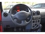 Dacia Logan MCV 1.6-16V Lauréate 7p. Airco Trekhaak Elekt Ramen 7pers