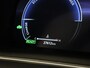 Toyota Corolla Cross Hybrid 200 Dynamic - ORIGINEEL NEDERLANDSE AUTO - APPLE CARPLAY/ANDROID AUTO - AIRCO (AUTOMATISCH) - CRUISE CONTROL ADAPTIEF - DRAADLOZE TELEFOONLADER - KEYLESS ENTRY/START - NAVIGATIESYSTEEM FULL-MAP - GETINTE RAMEN ACHTER