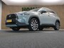 Toyota Corolla Cross Hybrid 200 Dynamic - ORIGINEEL NEDERLANDSE AUTO - APPLE CARPLAY/ANDROID AUTO - AIRCO (AUTOMATISCH) - CRUISE CONTROL ADAPTIEF - DRAADLOZE TELEFOONLADER - KEYLESS ENTRY/START - NAVIGATIESYSTEEM FULL-MAP - GETINTE RAMEN ACHTER