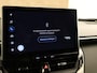 Toyota Corolla Cross Hybrid 200 Dynamic - ORIGINEEL NEDERLANDSE AUTO - APPLE CARPLAY/ANDROID AUTO - AIRCO (AUTOMATISCH) - CRUISE CONTROL ADAPTIEF - DRAADLOZE TELEFOONLADER - KEYLESS ENTRY/START - NAVIGATIESYSTEEM FULL-MAP - GETINTE RAMEN ACHTER